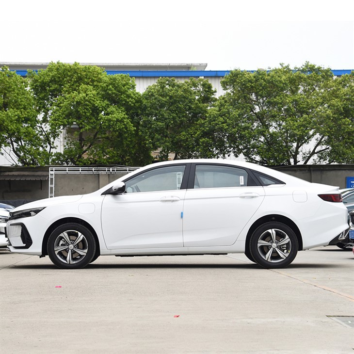 geely emgrand 2024