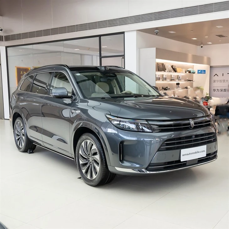 AITO M7 High Performance Electric Car 