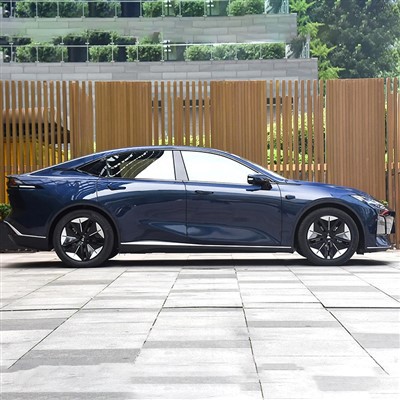 2024 Deepal SL03 čista električna limuzina